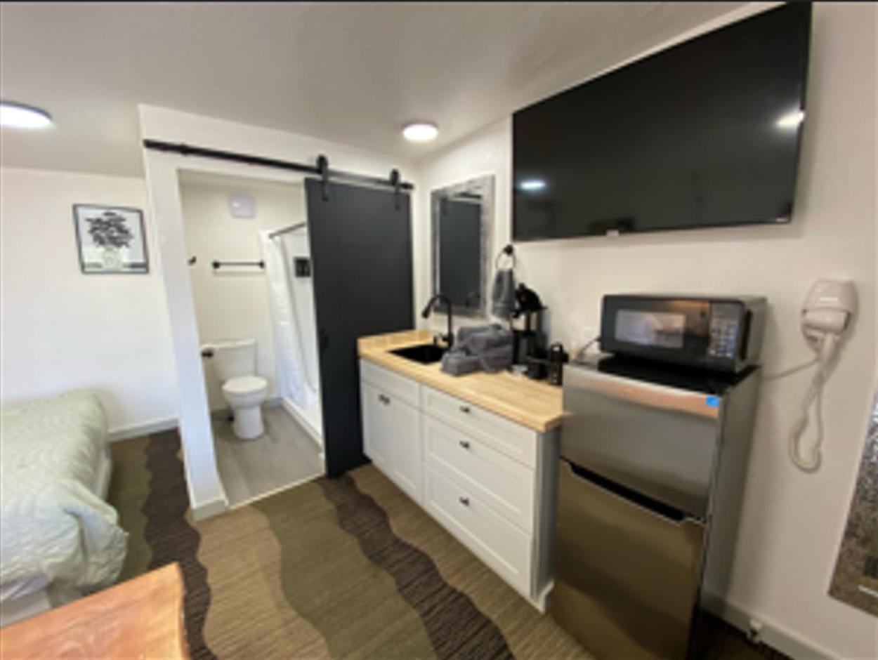 The Silverwood Lodge Athol Extérieur photo